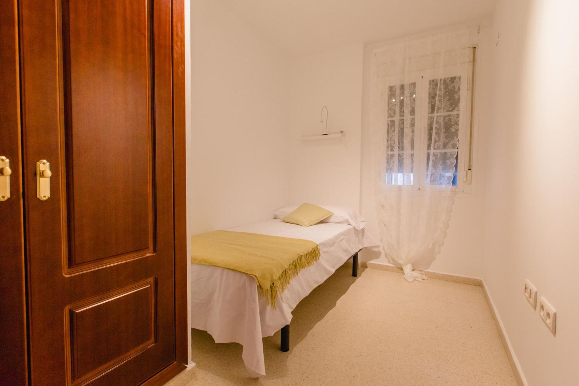 Apartamento El Patio De Canovas 加的斯 外观 照片