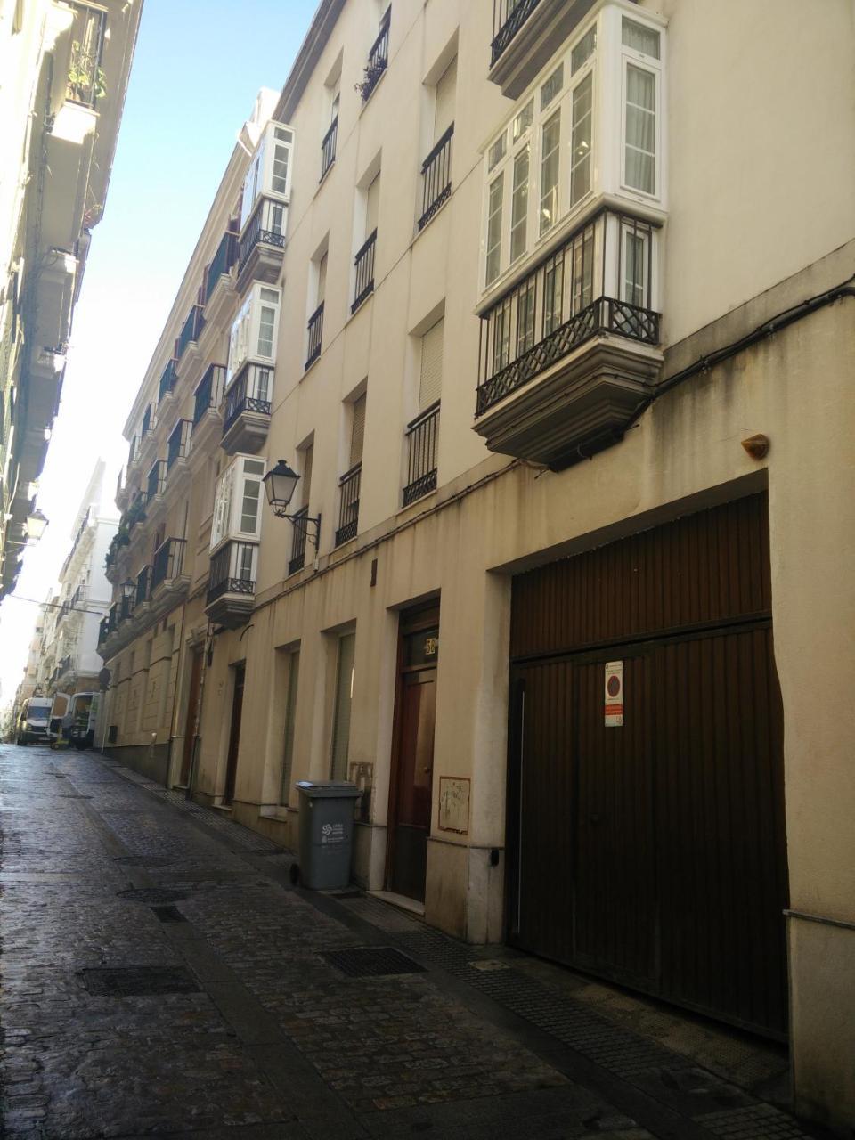 Apartamento El Patio De Canovas 加的斯 外观 照片